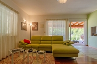 Lobi Apartment Vila Grscica