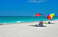 Điểm tham quan lân cận 7 Anna Maria Island Beach Sands