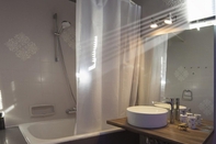 In-room Bathroom Art Apartment in Rovinj