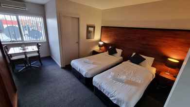 Kamar Tidur 4 Belmont Hotel Lake Macquarie