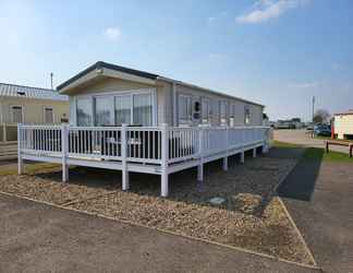 Bên ngoài 2 Remarkable 2-bed Lodge in Clacton-on-sea
