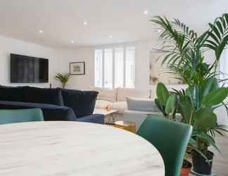 Sảnh chờ 2 Stunning Newly Refurbished 2BD Shoreditch Flat