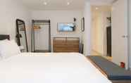 Bedroom 2 Stunning Newly Refurbished 2BD Shoreditch Flat