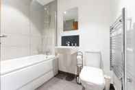 Toilet Kamar Beautiful Apartment Worcester - Amazing Location Parking