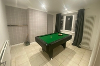 Entertainment Facility Charming 3-bed House Near Central Manchester