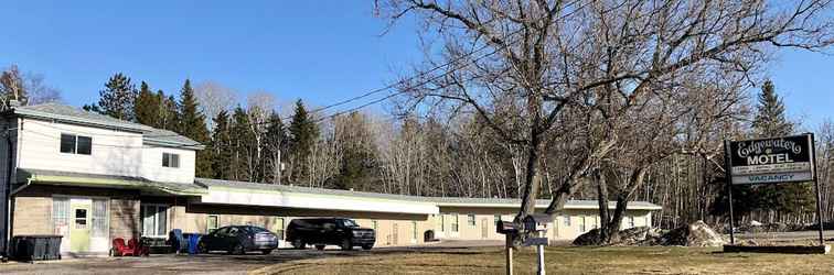 Exterior Edgewater Motel & Campground