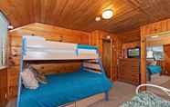 Kamar Tidur 6 074 - Pinetree Retreat