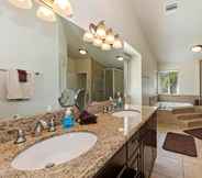 In-room Bathroom 2 040 - Bear Lake Retreat