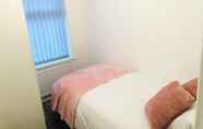 Kamar Tidur 4 4 Bedroom Lovely Home in Loughborough Town & Uni