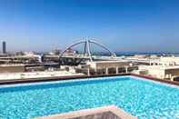 Swimming Pool Ibis Styles Dubai Deira