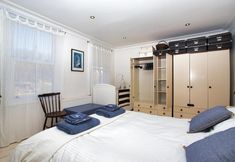 기타 5 NEW Restful and Cosy 4BD Home Minutes From Beach