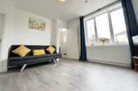 Common Space Worksop Newly Refurbished 3-bedroom House