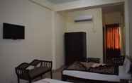 Kamar Tidur 4 Hotel Travel Inn