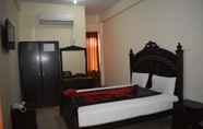 Kamar Tidur 3 Hotel Travel Inn