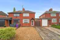 Exterior Beautiful 4 Bed House - Great Central Location - Wolverhampton