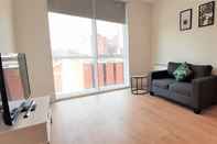 Common Space Contemporary 1 Bedroom Apartment - Chinese Quarter - Birmingham City Centre