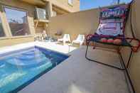 Swimming Pool Esperanza Villas B