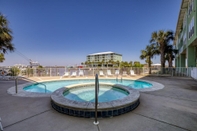 Entertainment Facility Bayfront Spacious Condo for Boat Lovers and Steps to White Sands of Fort Morgan