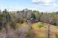 Bangunan Goose Island Getaway - Secluded Cabin Mountain View Fireplace Hot Tub