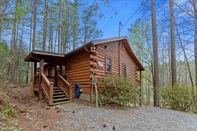 ภายนอกอาคาร Autumns Hollow - Adorable Rustic log Cabin Lake View Pet Friendly