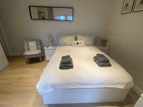 Kamar Tidur 4 Private Entry Double Bedroom With Beautiful Views!