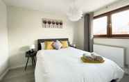 Bedroom 6 Comfy 3-bedroom House in Worksop