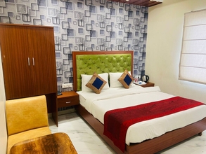 Kamar Tidur 4 Hotel SV Grand Varanasi