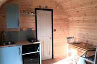 Bedroom Hornbeam - Luxury Glamping Pod, Laneast Cornwall