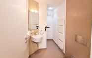 Toilet Kamar 2 Townhouse Beautiful Life with seaview