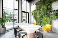 Bar, Cafe and Lounge Staycity Aparthotels Paris La Defense