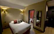 Bedroom 5 Hôtel Le Tiburon