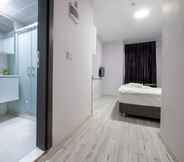 Bilik Tidur 3 New Blue Izmir Bornova Hotel