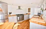 Kamar Tidur 3 Vernon House Sleeps 8 in Old Cowes