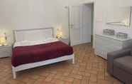 Bedroom 4 45-Tourist House Bologna Oberdan