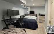 Bedroom 5 Downtown Suite - Close to Topgolf, Horseshoe Casino, UM Baltimore