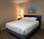 Kamar Tidur 7 Parlee Beach Motel