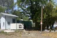 Exterior Clearlake Cabins