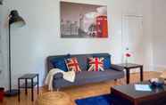 Common Space 3 Impeccable Two-bed Apartment in London