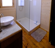 In-room Bathroom 4 Chalet Cerf Titude