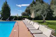 Swimming Pool Villa Nencini
