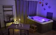 Phương tiện giải trí 2 Gites spa de Charme L Etoile SPA