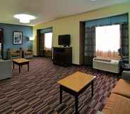 Common Space 5 SureStay Plus Hotel by Best Western Elizabeth City