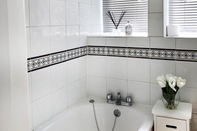 In-room Bathroom Luxury Stay Marylebone