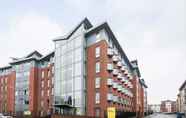 Exterior 2 Vibrant Rooms STUDENTS Only - COVENTRY