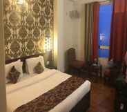Bedroom 3 Hotel Shinkham Grand