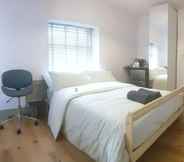 Bedroom 2 Buck - En-suite Room in Canalside Guesthouse