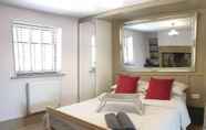 Kamar Tidur 4 Pemberton - Suite in Canalside Guesthouse