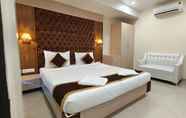 Bedroom 4 The Panash Hotel & Banquets