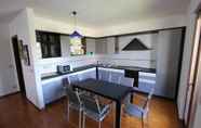 อื่นๆ 4 Great and Cozy Apartment With Beautiful Terrace With View - Garage by Beahost