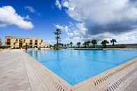 สระว่ายน้ำ Getaway Npetto Gozo Villa and Shared Pool